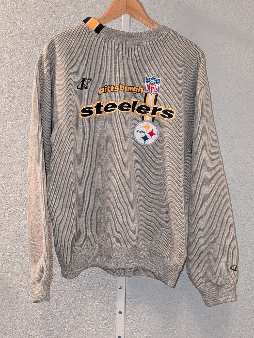 VTG 90s Pittsburgh Steelers Logo Athletic Knit Sweater L